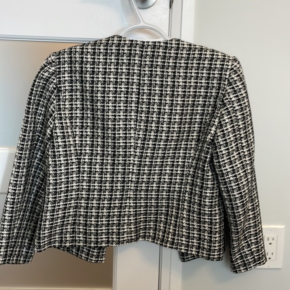 Babaton Little Tweed Jacket - Picture 5 of 9